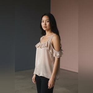 Crave Fame Elegant Cream Ruffle/Lace Women's Top NWT Cold Shoulder Juniors Large